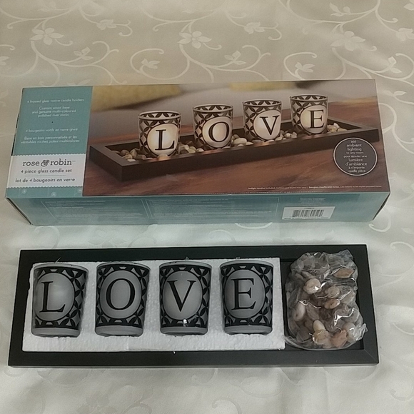 Rose and Robin Candle Set - Picture 1 of 4